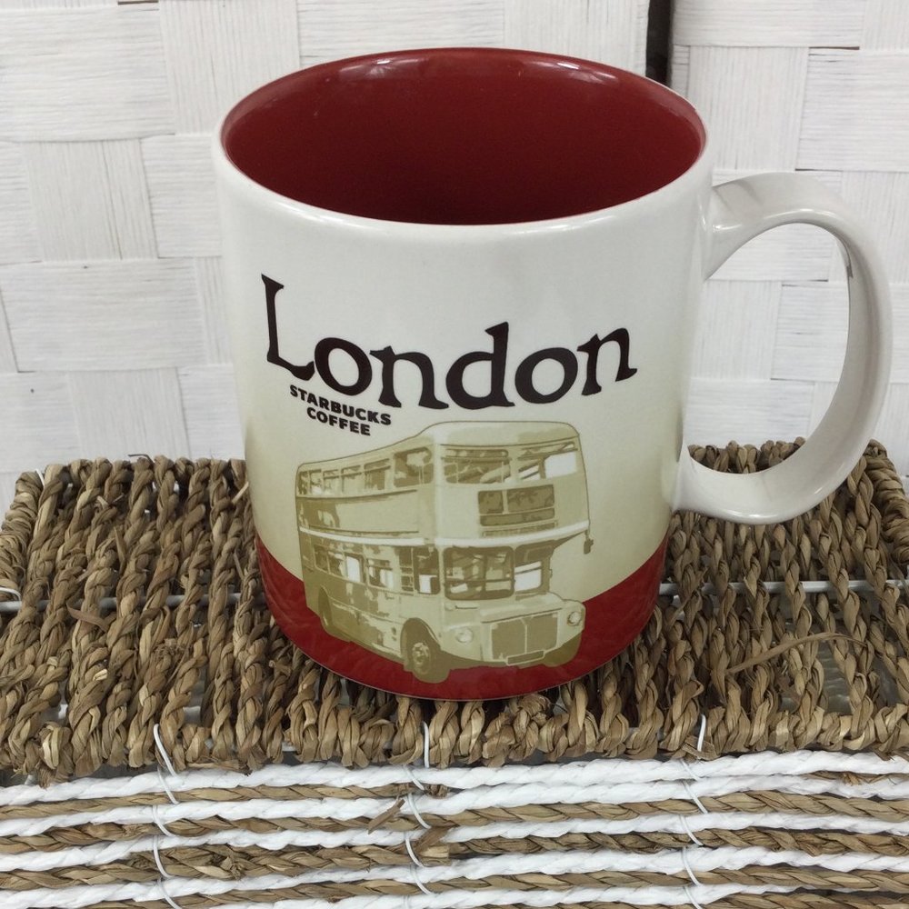 Starbucks 2016 London Bus Coffee Mug‎